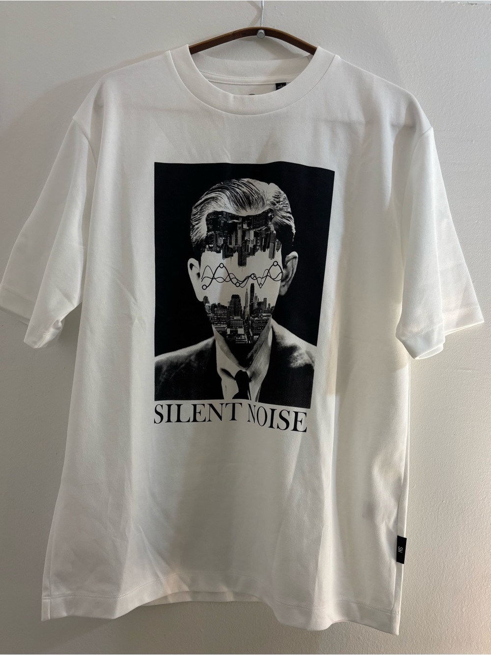 GU x Undercover White Graphic 'Silent Noise' Men's (Unisex) Crewneck Tee, Size S